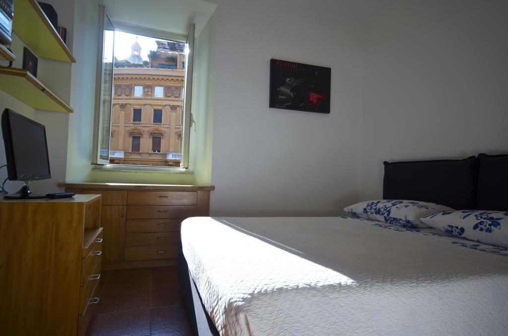 Apartment Arenula Rom Rum bild